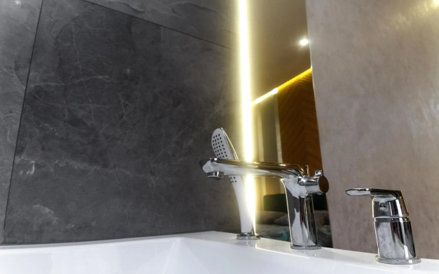 Close to main square, big living room and kitchen 2 saparate rooms