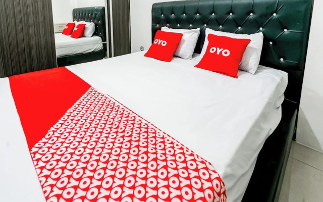OYO 94069 Mp Room