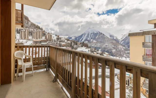 Apartment in Orcieres With Ski Slope Access