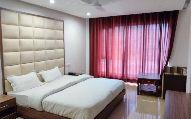 Hotel Savoy Residency