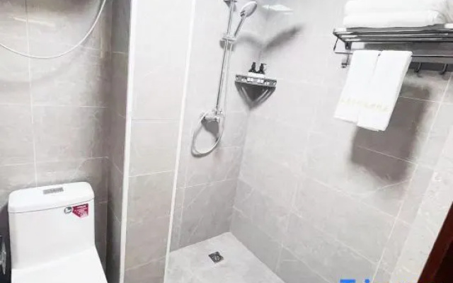 Yuanyu JinShe QR Code Hotel — 2-star hotel in Mudanjiang