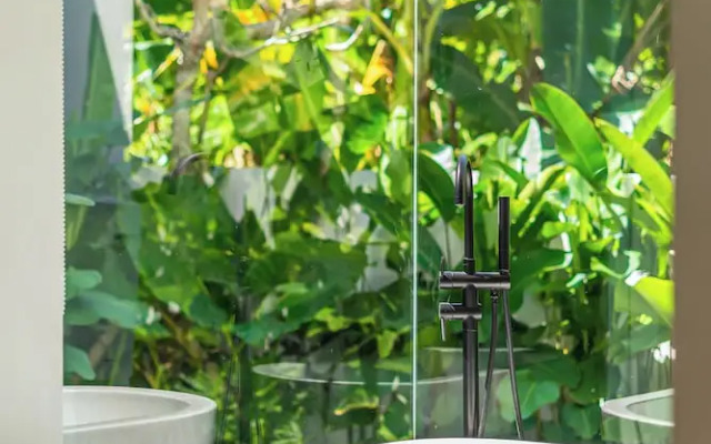 Villa Bedawang - 4BR Villa Seminyak