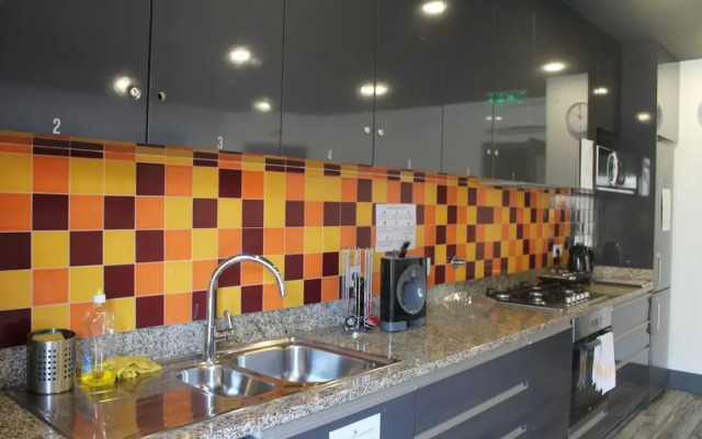 Residencial Kuarenta&Um