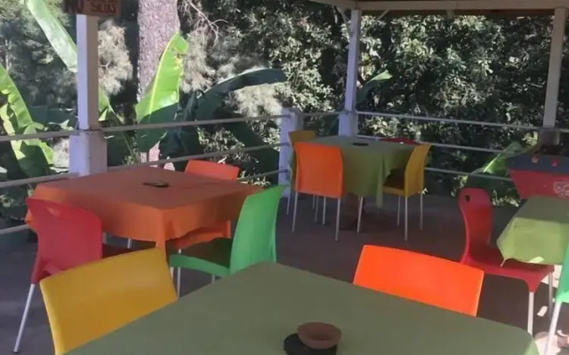 Hotel El Mirador y Jardin