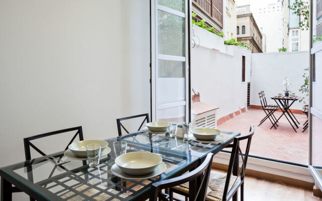 Sagrada Familia Apartment Paseo Gracia