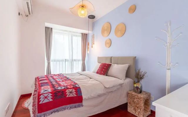 Locals Boutique Apartment Huafa Plaza 30