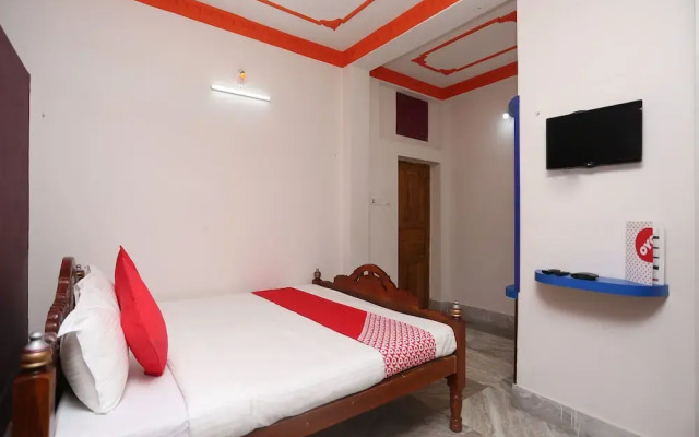 OYO 15261 Unik Beach Hotel
