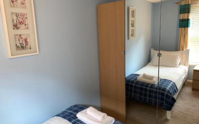 Tytler Gardens Apartment