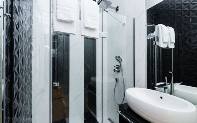 Aquarius Residence by TKC