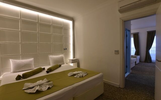 Safari Hotel