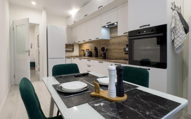 Daris apartment on Alyabyeva street 1