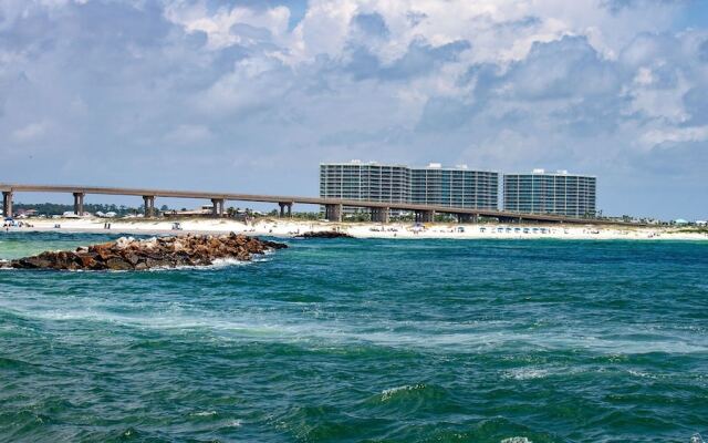 Crb0216 2 Bedroom Condo