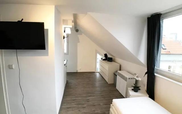 Living at Klassvilla - Quarter No. 7