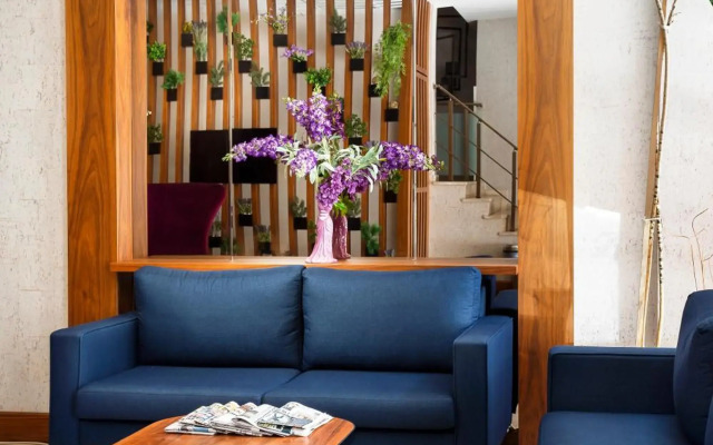 Artur Hotel