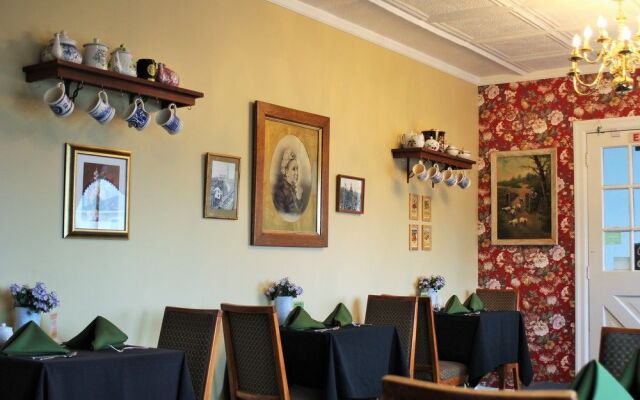 Summerhill Bed and Breakfast - Tea Room