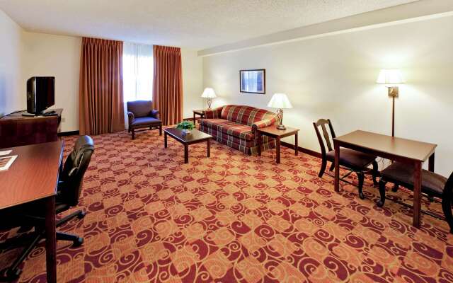 Hawthorn Suites by Wyndham Louisville East