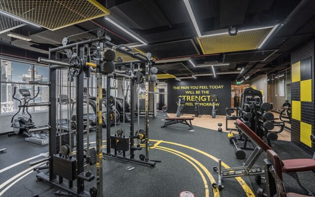 HiGuests - Burj Al Nujoom Tower