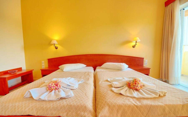 Daisy Hotel