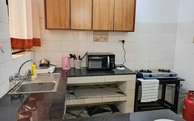 Lux Suites La Vida Startup Apartment