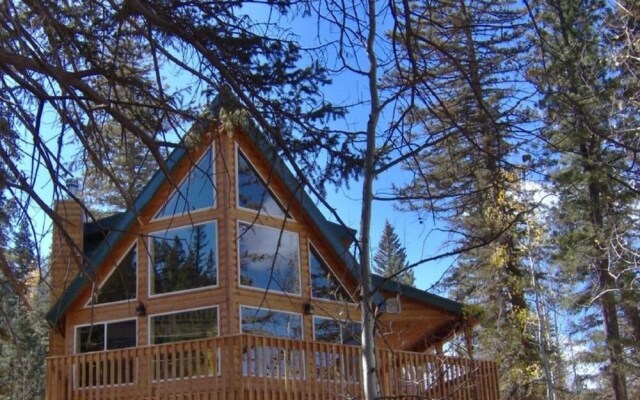 Duck Creek Luxurious Cabin