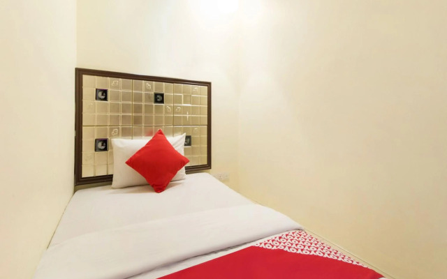 OYO 90894 Hotel Smc I-city