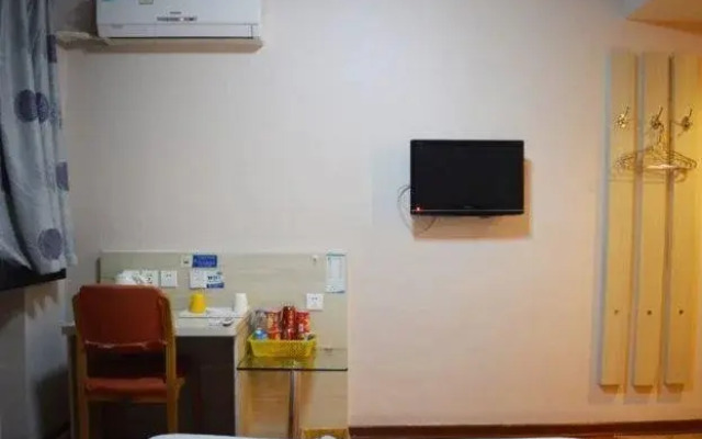 Eaka 365 Hotel Hongqi Road Branch