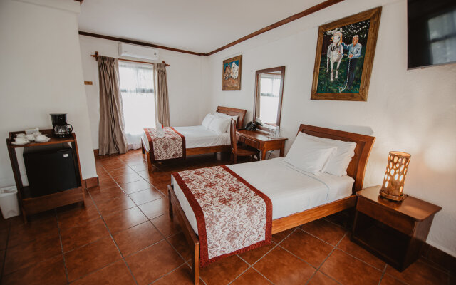 Hotel Hacienda Guachipelin