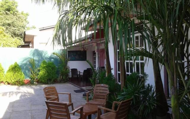 Dilshan Guest House