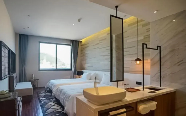 Aizhu Boutique Theme Hotel