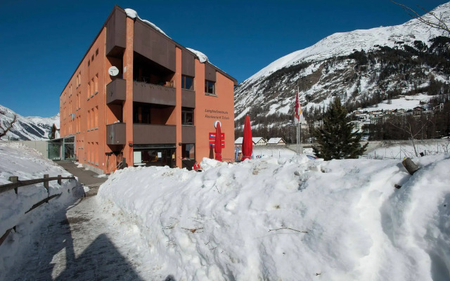 Youth Hostel Pontresina