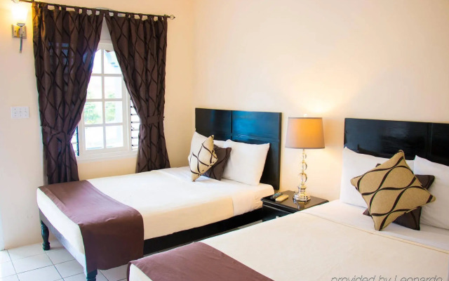 Travellers Beach Resort