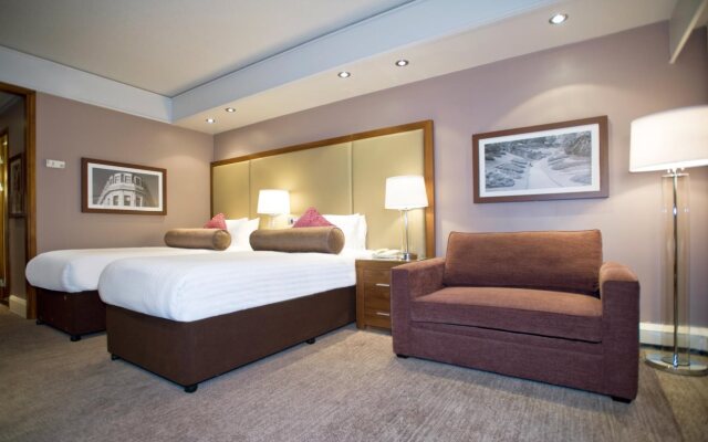 Sandman Signature London Gatwick Hotel