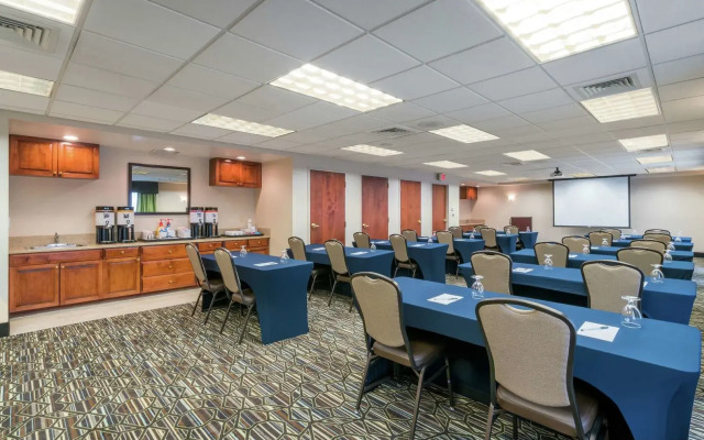 Hampton Inn & Suites Valley Forge/Oaks