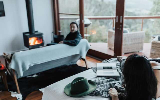 Kangaroo Ridge Retreat