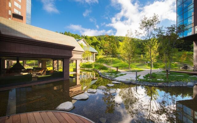Hoshino Resorts RISONARE Tomamu