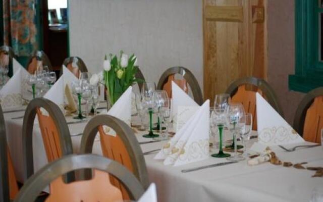 Le Domaine du Mongade by Popinns