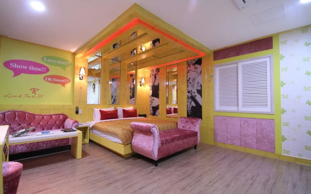 Yangsan Deokgye Show