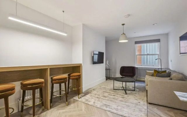 VICTORIA HOUSE by Aeria Apartments