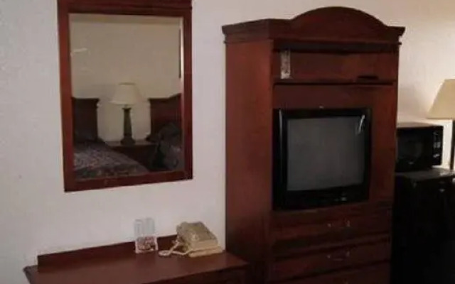 Budget Inn