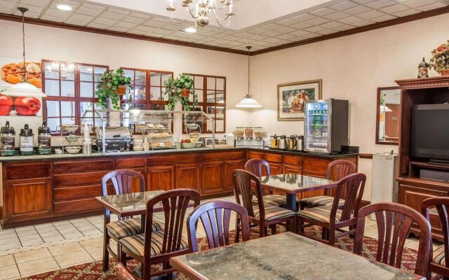 Quality Inn Suwanee I-85