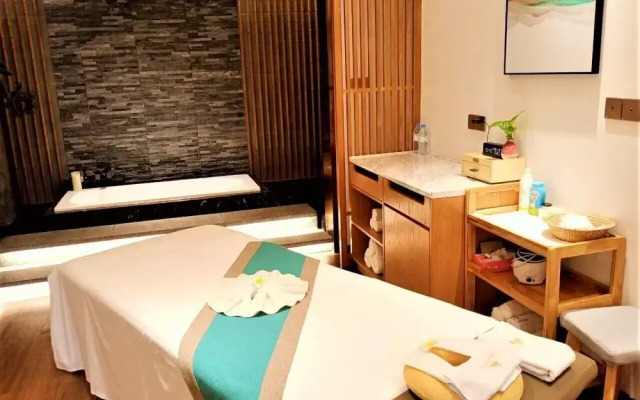 Kb Hotel