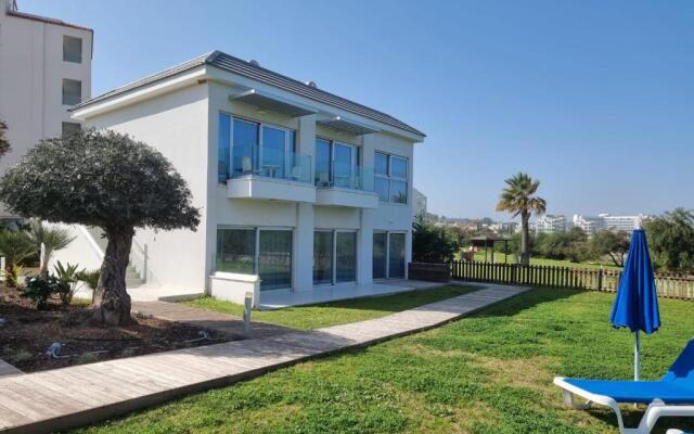 Ocean Suites Luxury Apartments