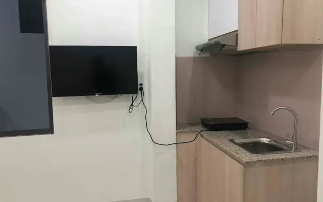 AHA The Allie 528 Apartment