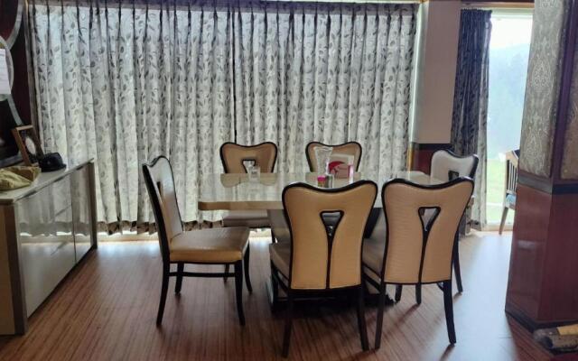 Glen Premium Villa By Lexstays