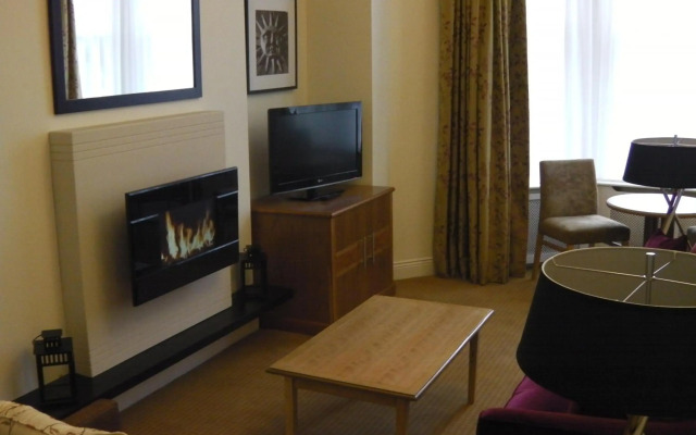 The Caledonian Hotel