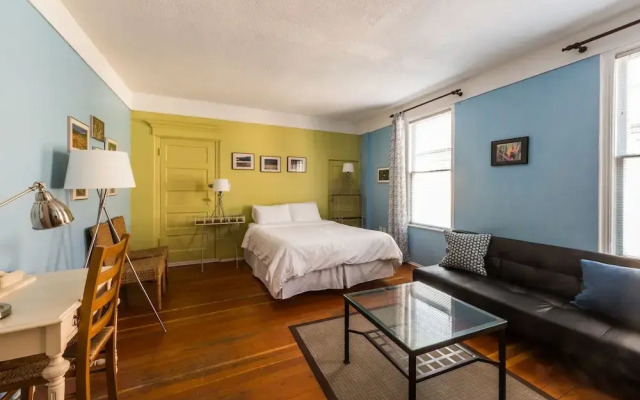 Ocean Island Garden Suites