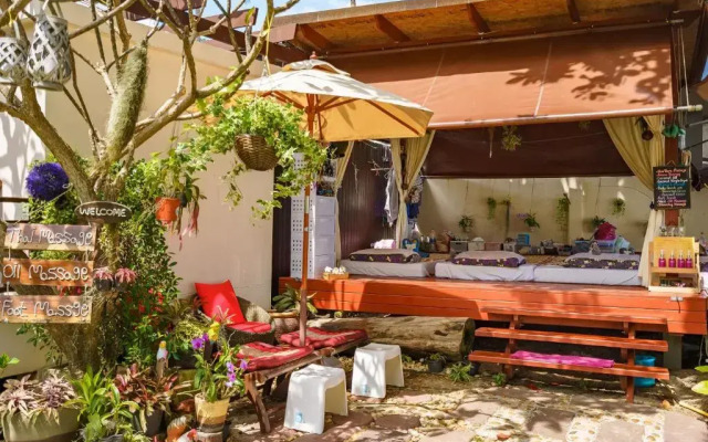 Promtsuk Buri Resort