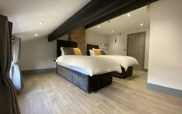 6Adelphi