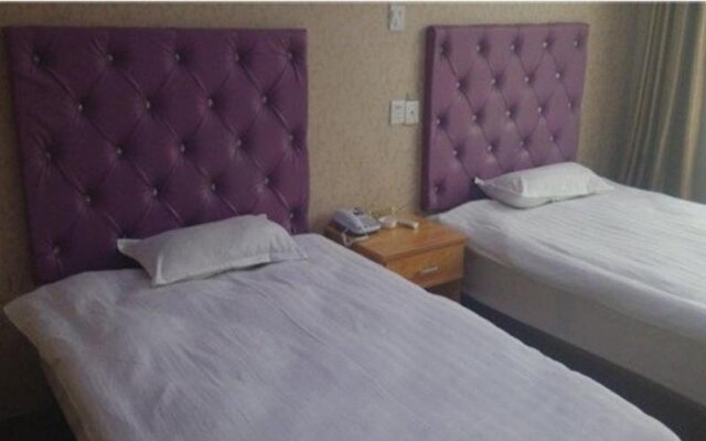 Linshu Mingman Business Inn