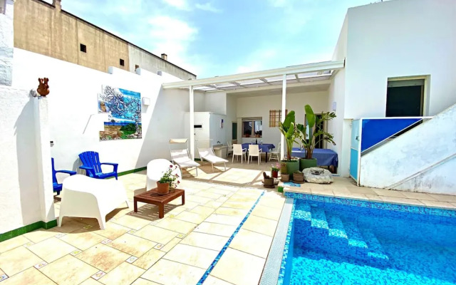 Casa Mondrian - Camere con Bagno e Piscina Privata